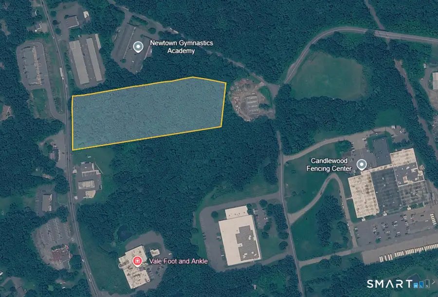 143 South Main Street, Newtown, CT 06470 - #2