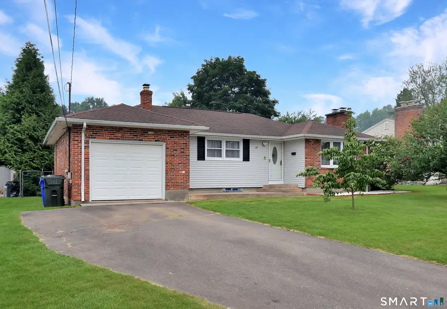 65 Crystal Street, Wethersfield, CT 06109 - #2