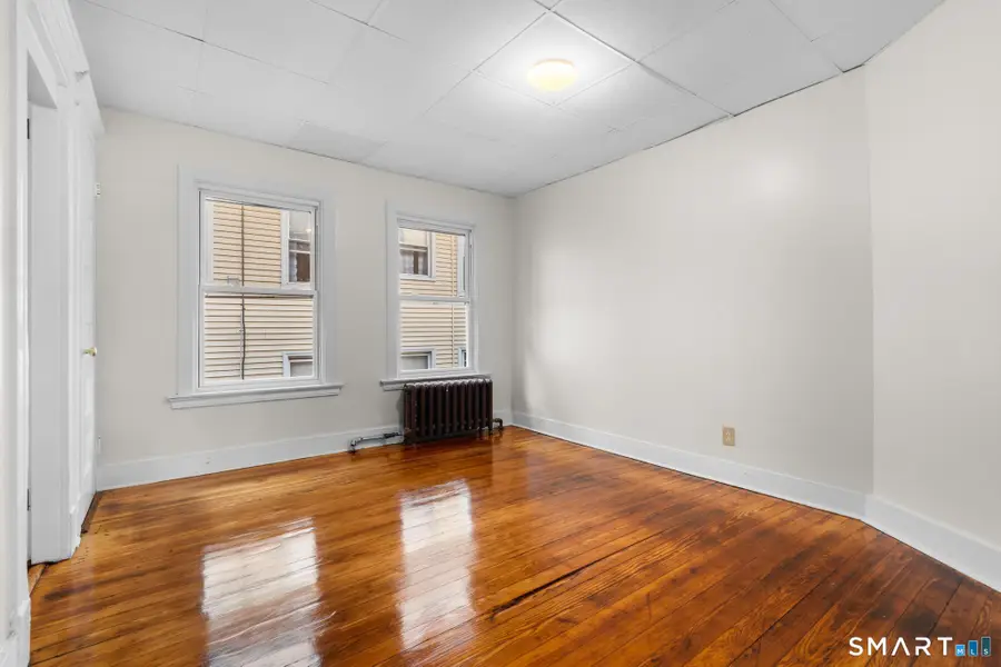 41 Plaza Avenue, Waterbury, CT 06710 - #3