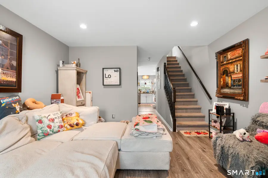 9 Columbus Avenue, Greenwich, CT 06830 - #3