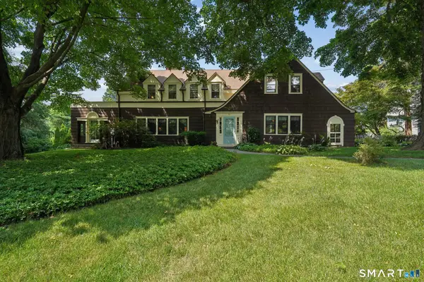 37 Bettswood Road, Norwalk, CT 06851