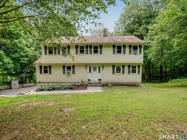 44 The Old Road, Newtown, CT 06470