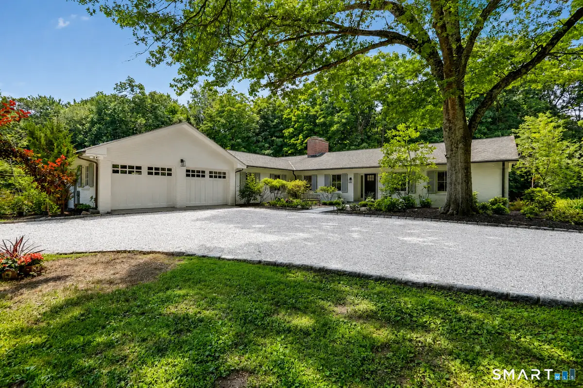 585 Hoydens Lane, Fairfield, CT 06824 - #1