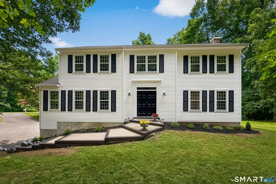 2 Sutherland Drive, Newtown, CT 06482 - #2