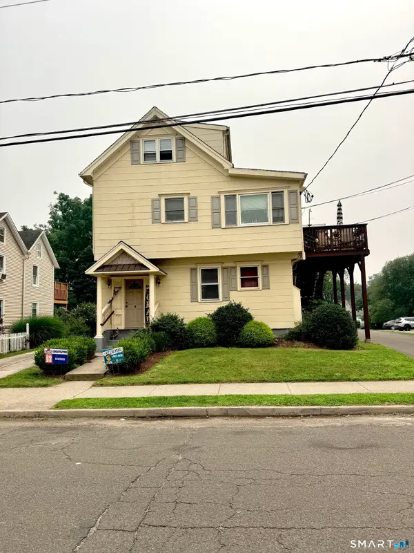 16 Cleveland Street, Danbury, CT 06810