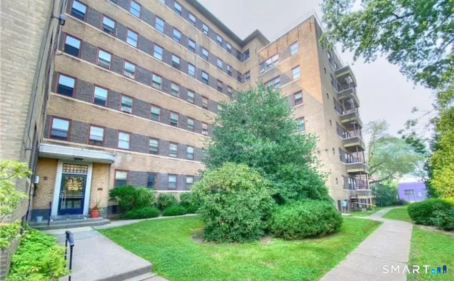 230 Farmington Avenue #C5, Hartford, CT 06105 - #2