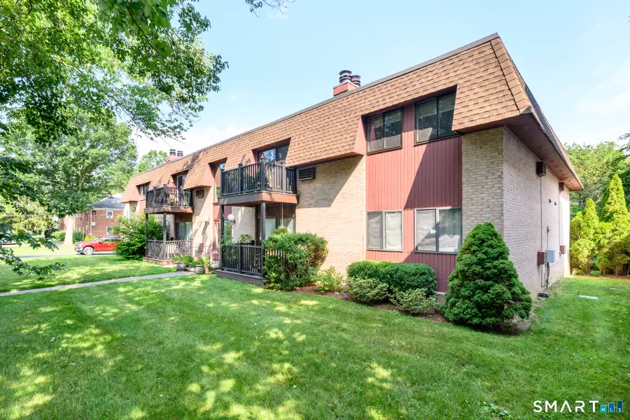 76 Maple Tree Avenue #3, Stamford, CT 06906 - #3