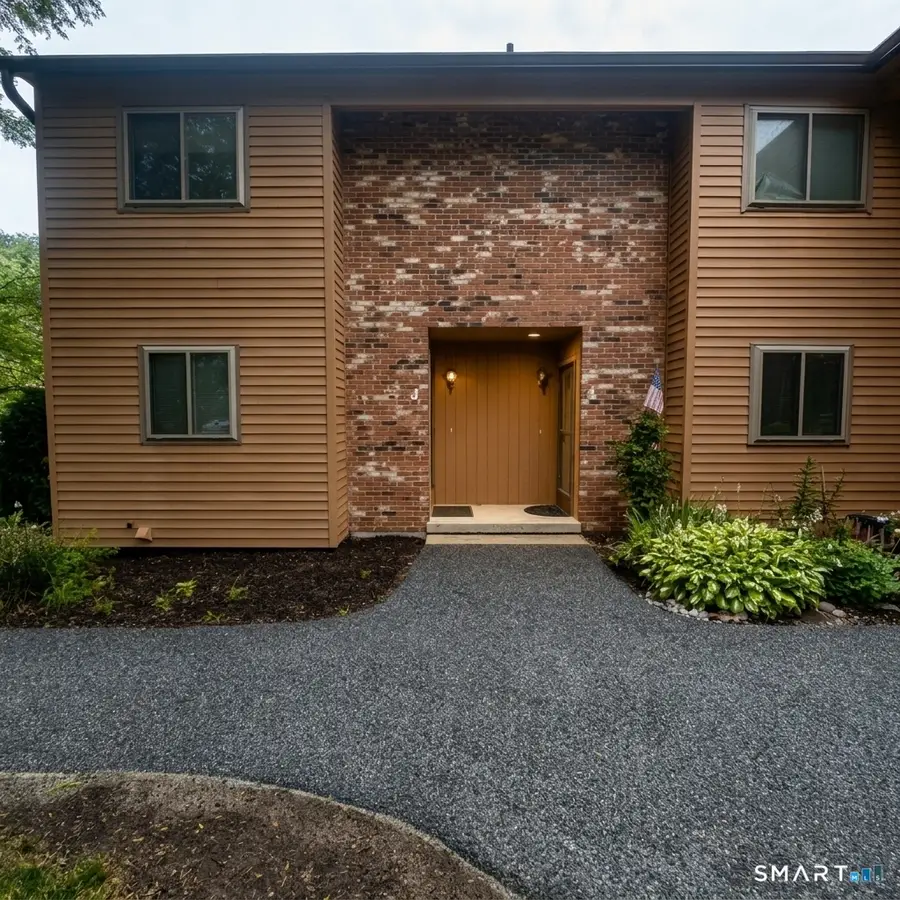 150 Burritt Street #6J, Plantsville, CT 06479 - #2