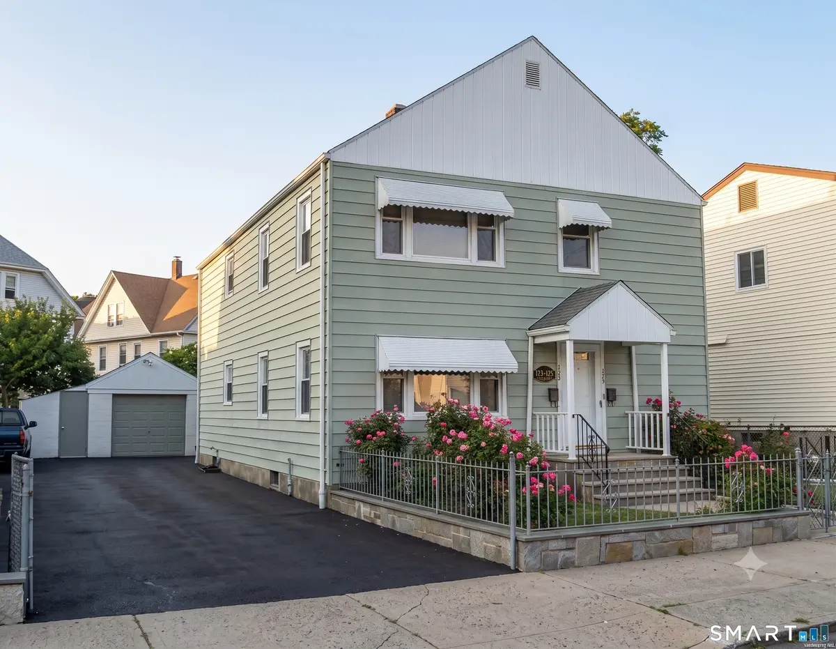 416 Wells Street, Bridgeport, CT 06606 - #1