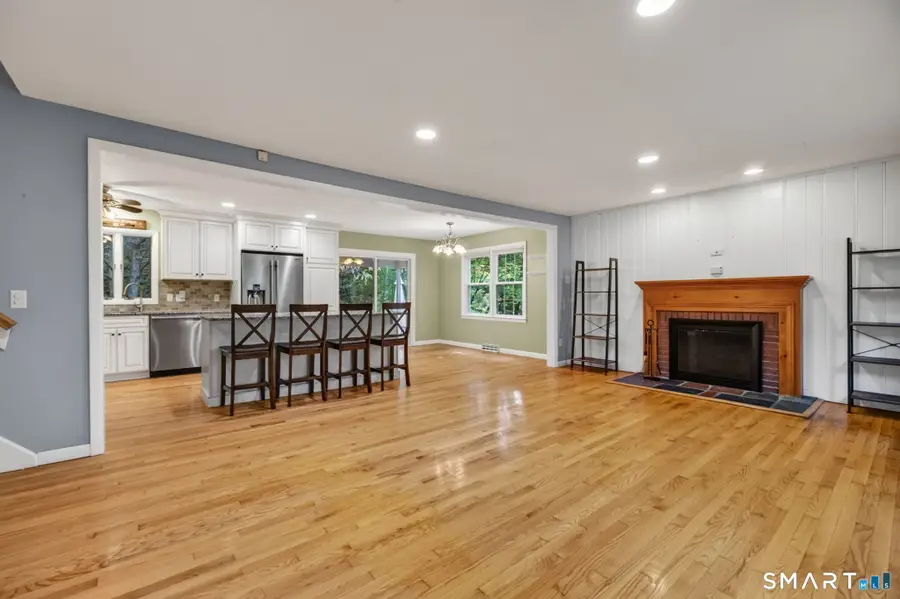884 Indian Hill Road, Orange, CT 06477 - #3
