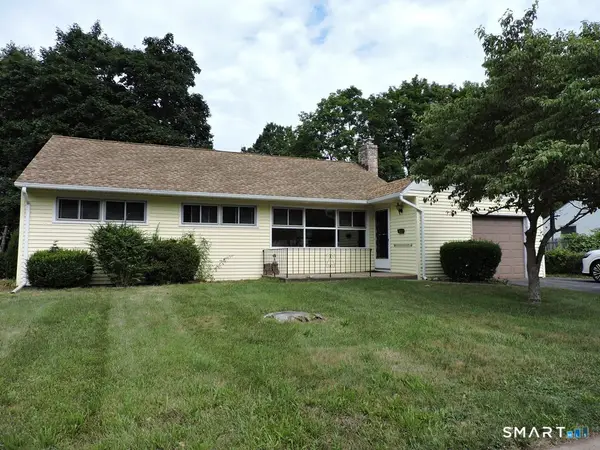 92 Vernon Street, Manchester, CT 06042