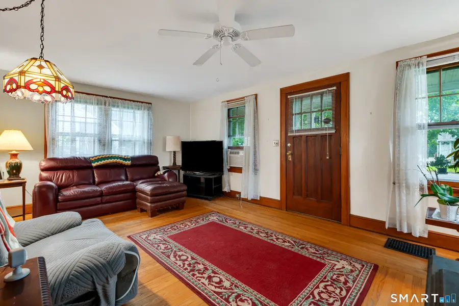 124 Hunt Lane, East Haven, CT 06512 - #2
