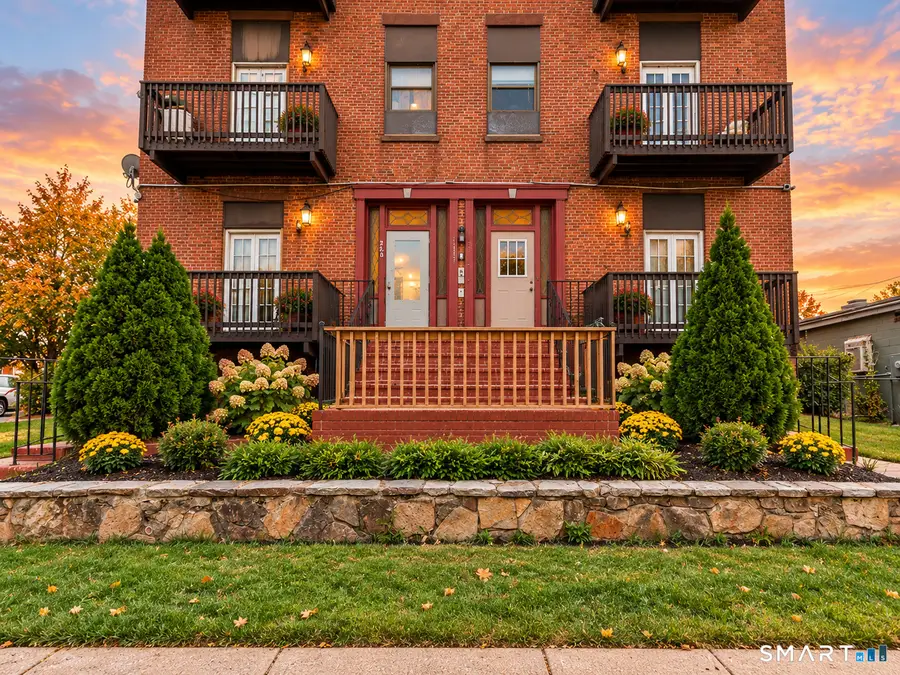 229 Franklin Avenue, Hartford, CT 06114 - #2