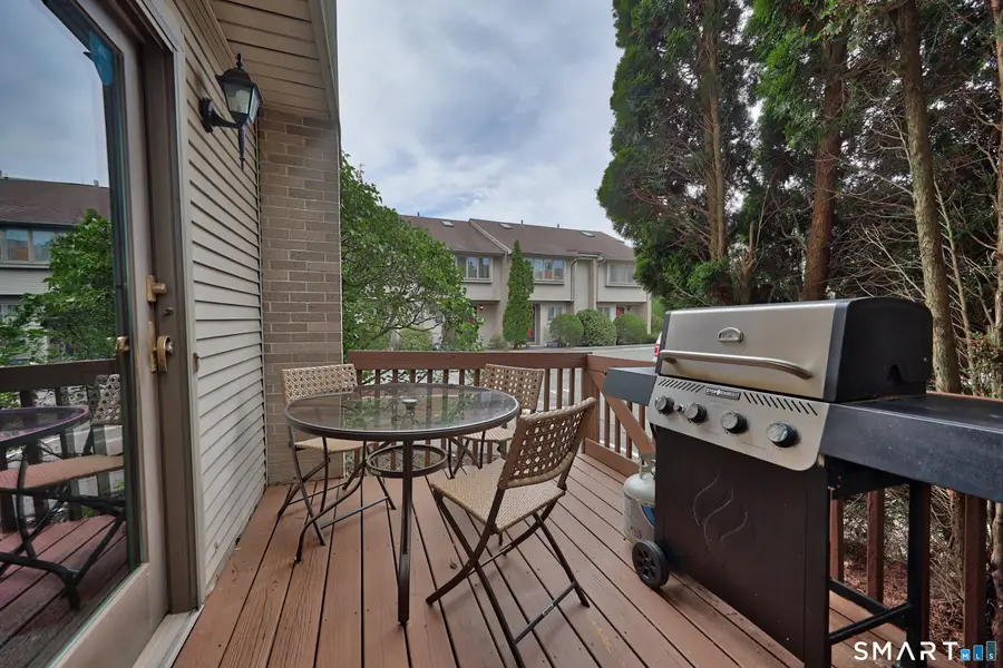 827 Oronoke Road #4-1, Waterbury, CT 06708 - #3