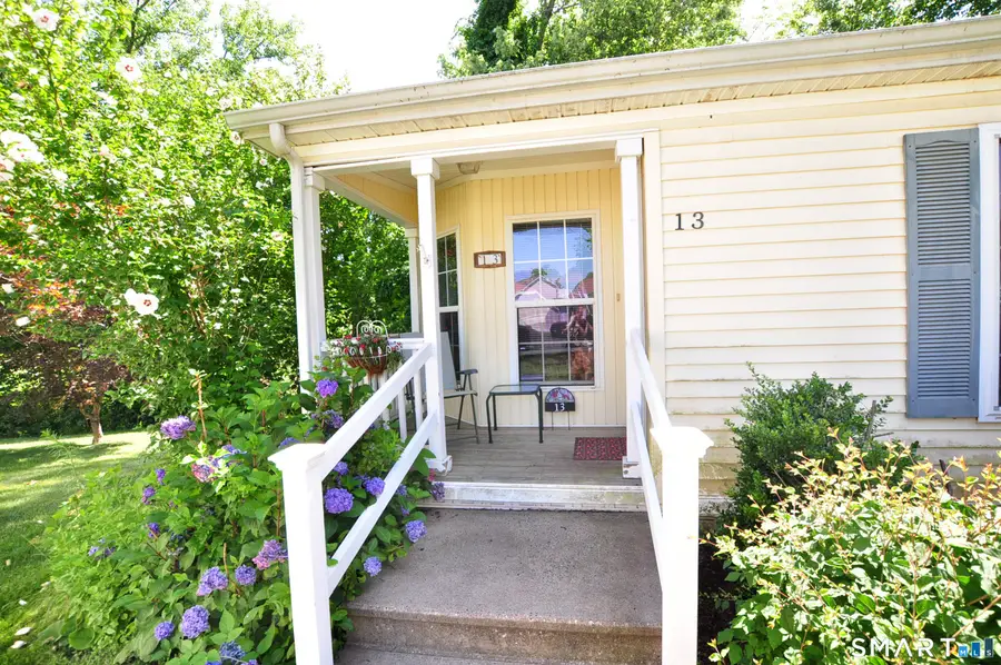 13 Laurel Circle, East Windsor, CT 06088 - #3