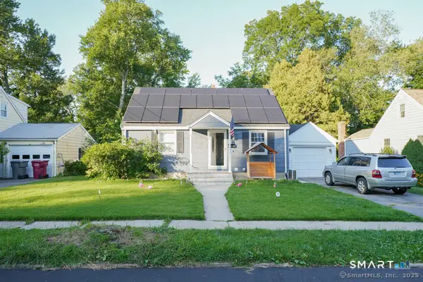 31 Damson Lane, Naugatuck, CT 06770