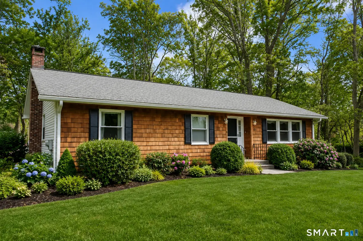28 Meetinghouse Terrace, New Milford, CT 06776 - #1
