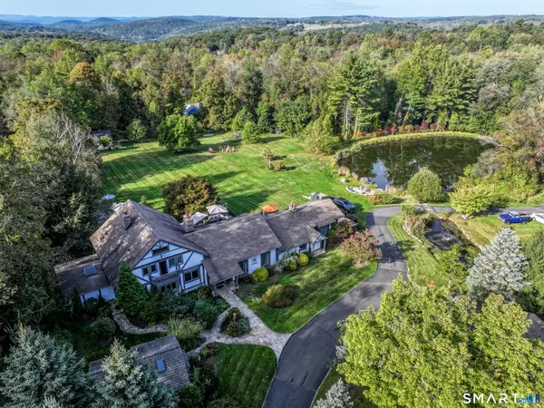70 Obtuse Hill Road, Brookfield, CT 06804