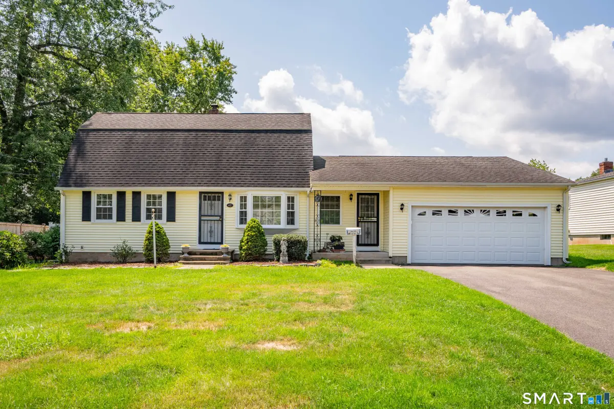 42 Sadler Street, Windsor Locks, CT 06096 - #1