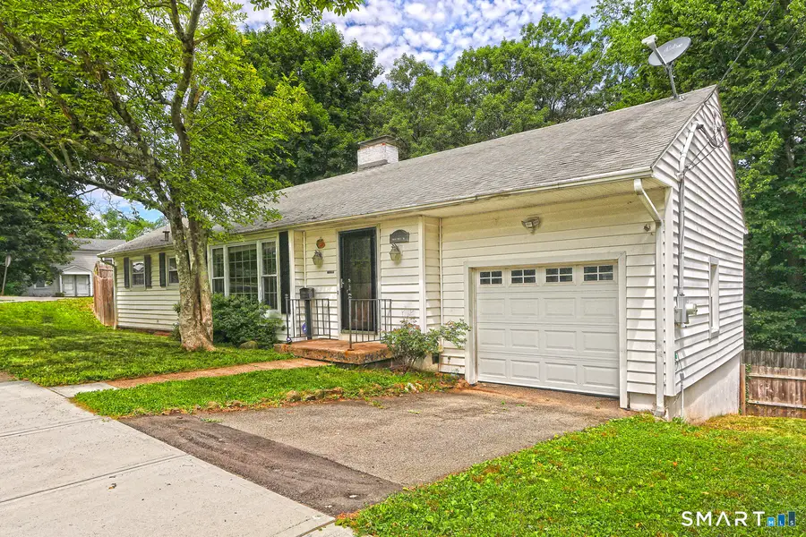 110 Roger White Drive, New Haven, CT 06511 - #2