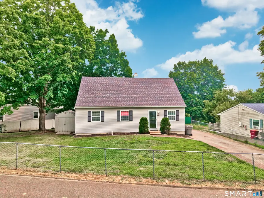 33 Red Robin Road, Naugatuck, CT 06770 - #2