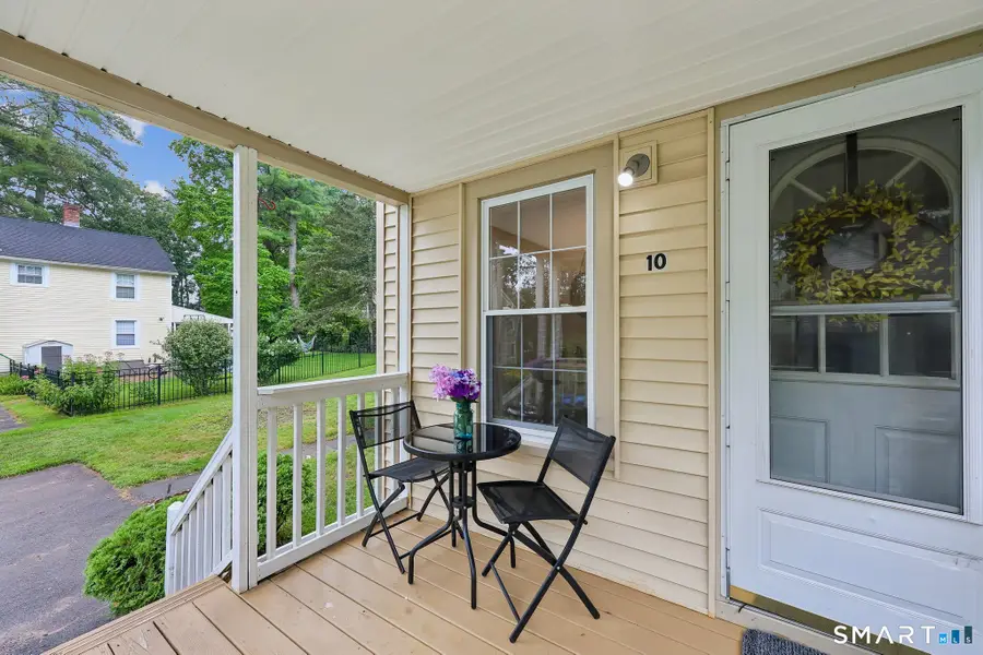 10 Middle Lane, Simsbury, CT 06070 - #2