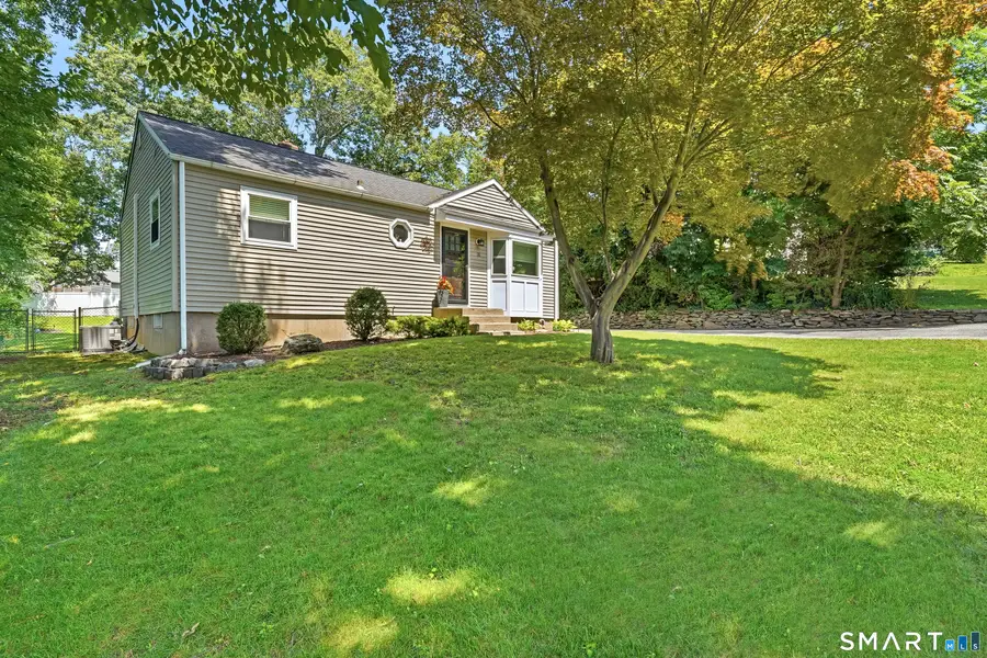 31 Sunset Drive, Shelton, CT 06484 - #3