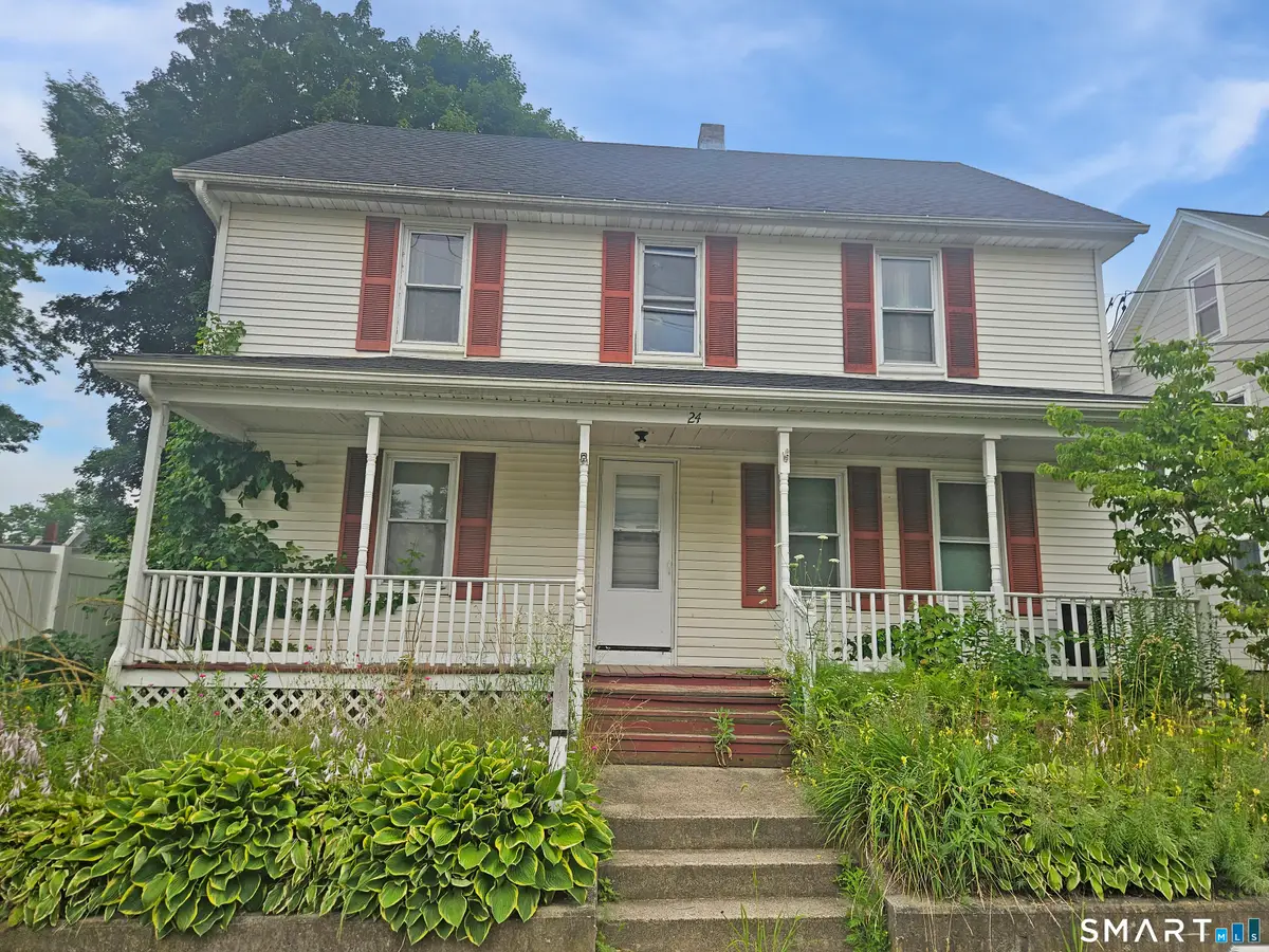 24 Green Street, Putnam, CT 06260 - #1