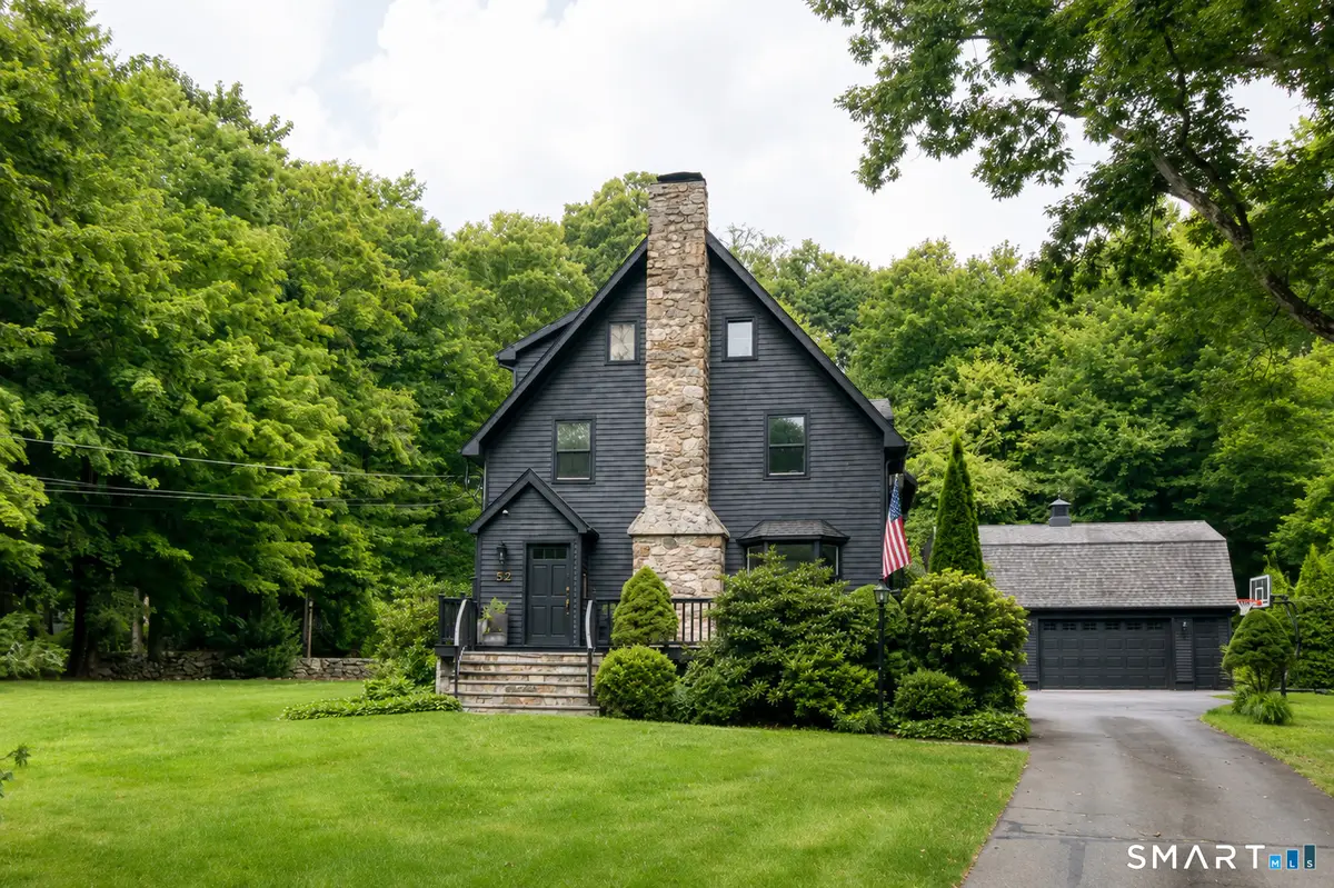 132 Perry Avenue, Norwalk, CT 06850 - #1