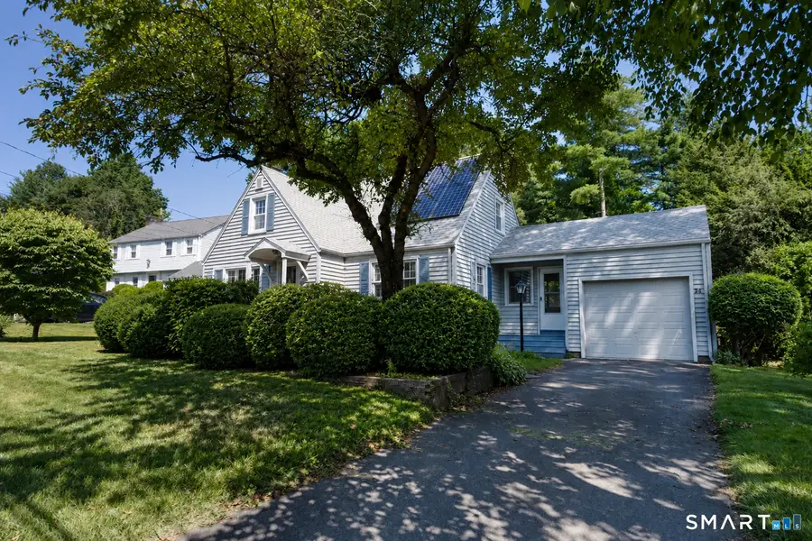 24 Sandhurst Drive, West Hartford, CT 06107 - #2