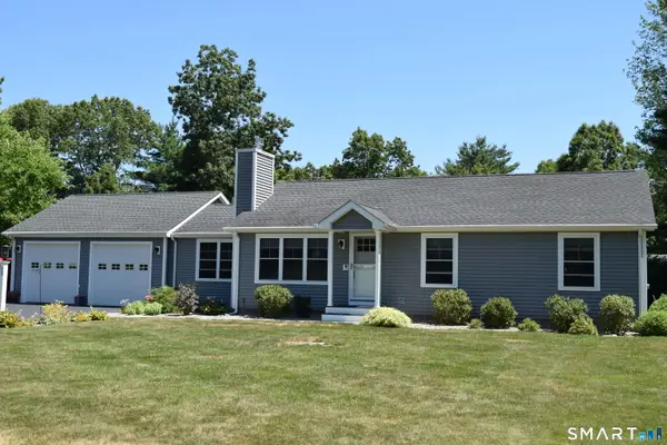 1 Fernwood Lane, Farmington, CT 06032