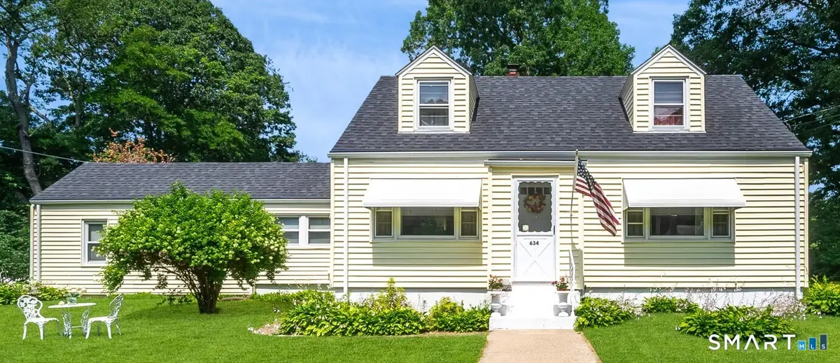 634 Bradley Street, East Haven, CT 06512 - #1