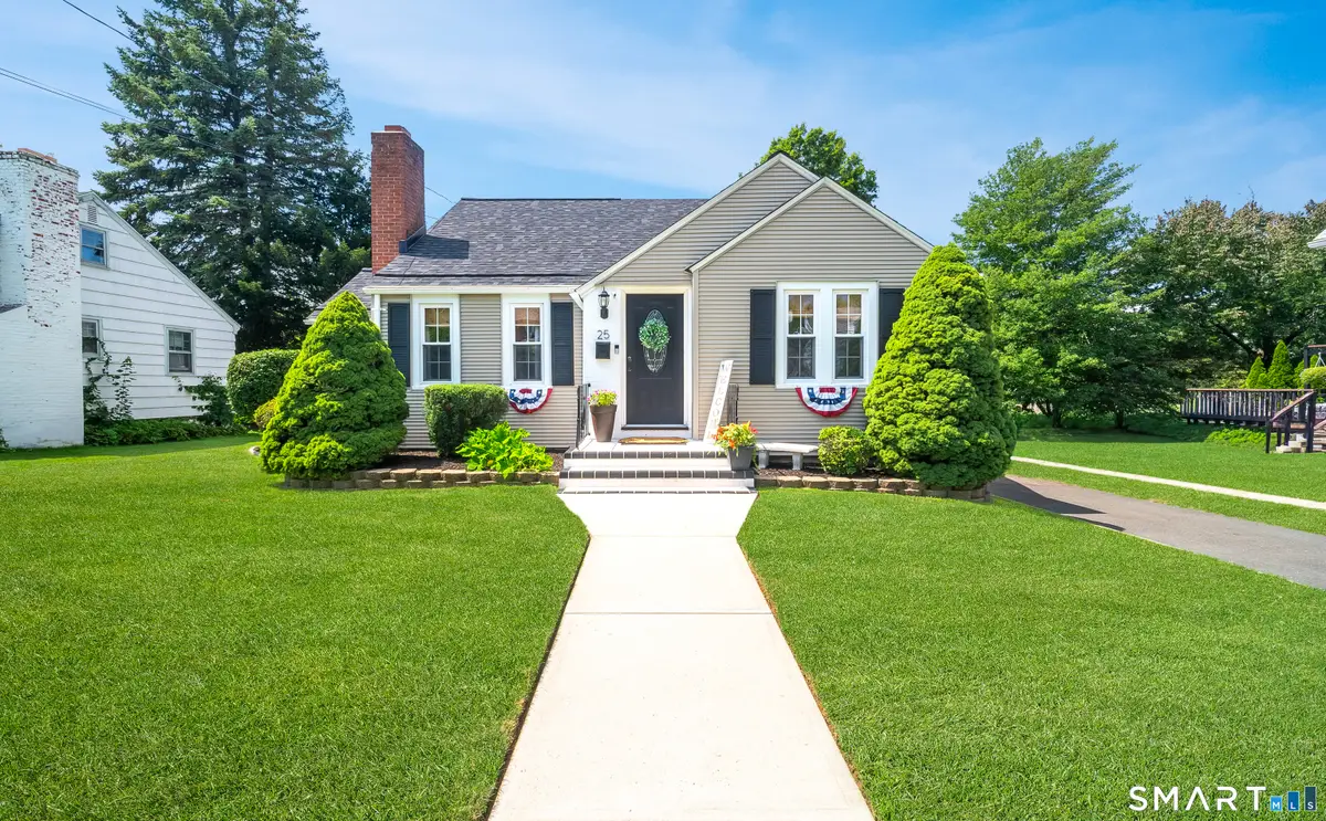 25 Garfield Avenue, Middletown, CT 06457 - #1