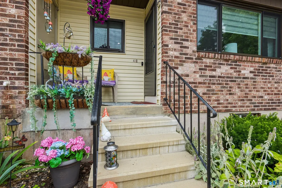 140 Thompson Street #4E, East Haven, CT 06513 - #1