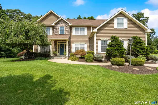 67 Curtiss Lane, Watertown, CT 06795