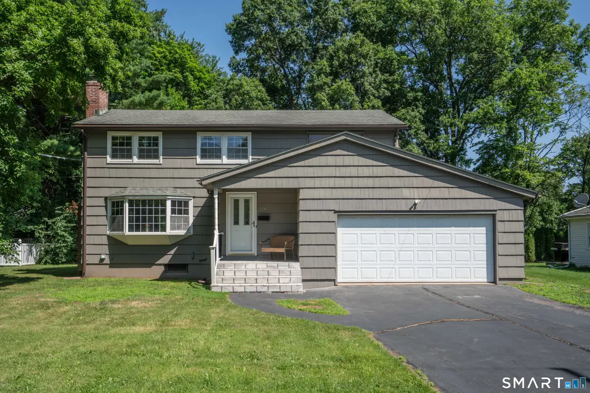 114 Fuller Drive, West Hartford, CT 06117 - #1