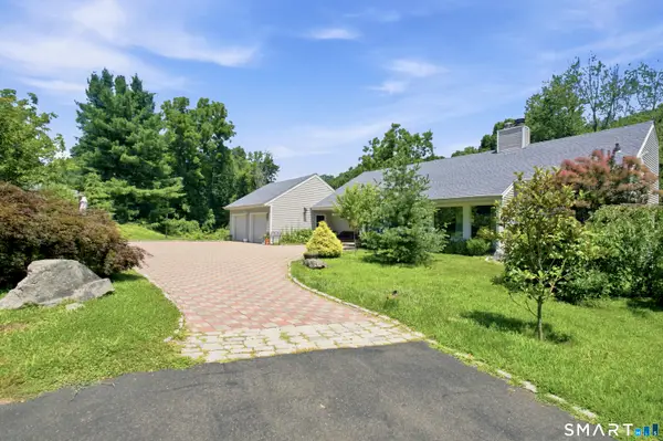 71 Blackberry Drive, Stamford, CT 06903