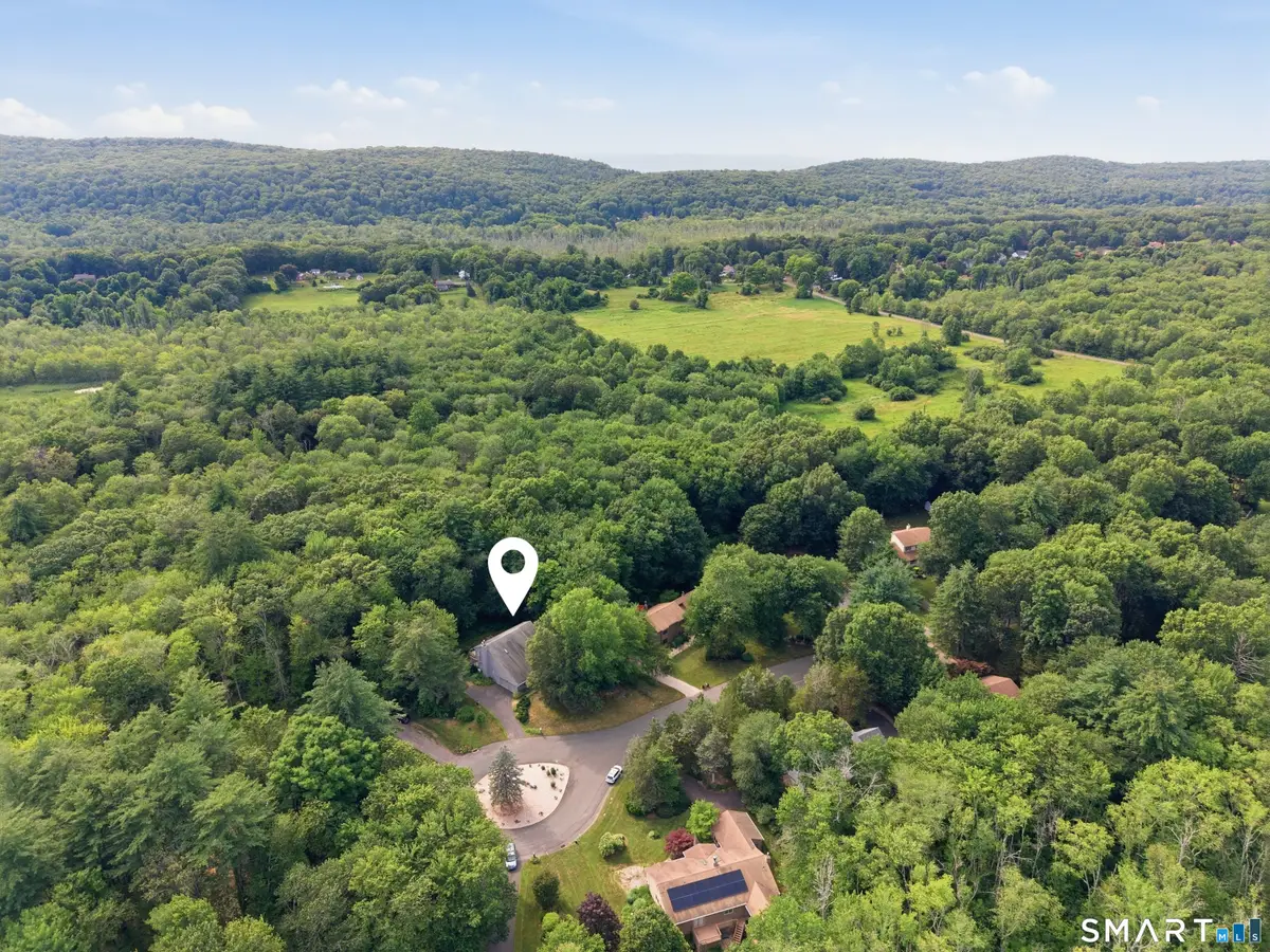 23 Walts Hill, Bloomfield, CT 06002 - #1