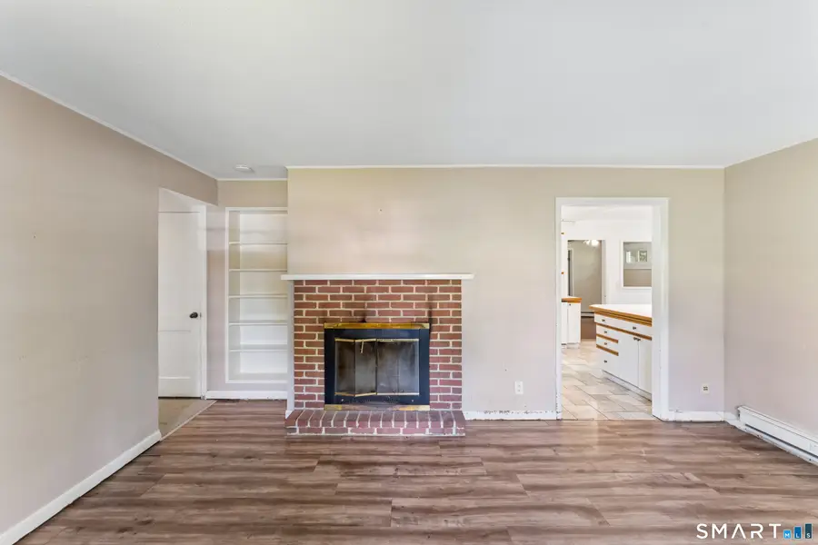 33 Assisi Way, Norwalk, CT 06854 - #2