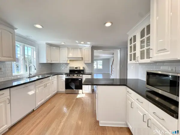 8 Muriel Street, Norwalk, CT 06851