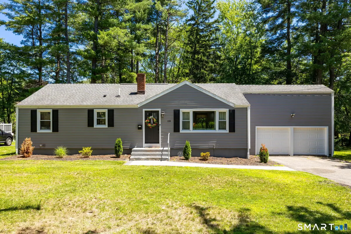 124 Grove Street, Windsor, CT 06095 - #1