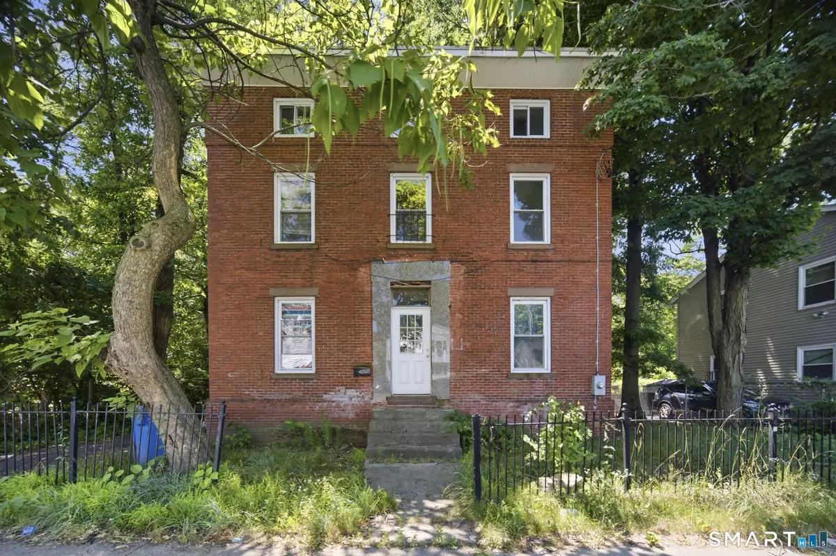 135 Capen Street, Hartford, CT 06120 - #1