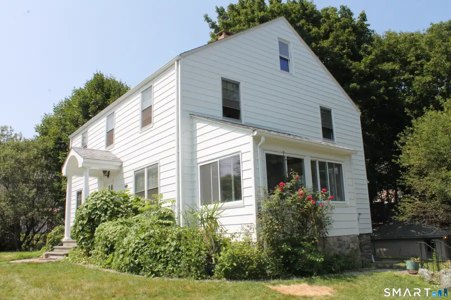 26 Edgewood Street, Meriden, CT 06451 - #3