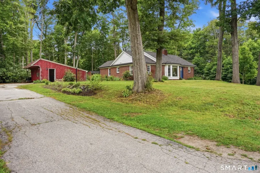 529 Pomfret Street, Putnam, CT 06260 - #3