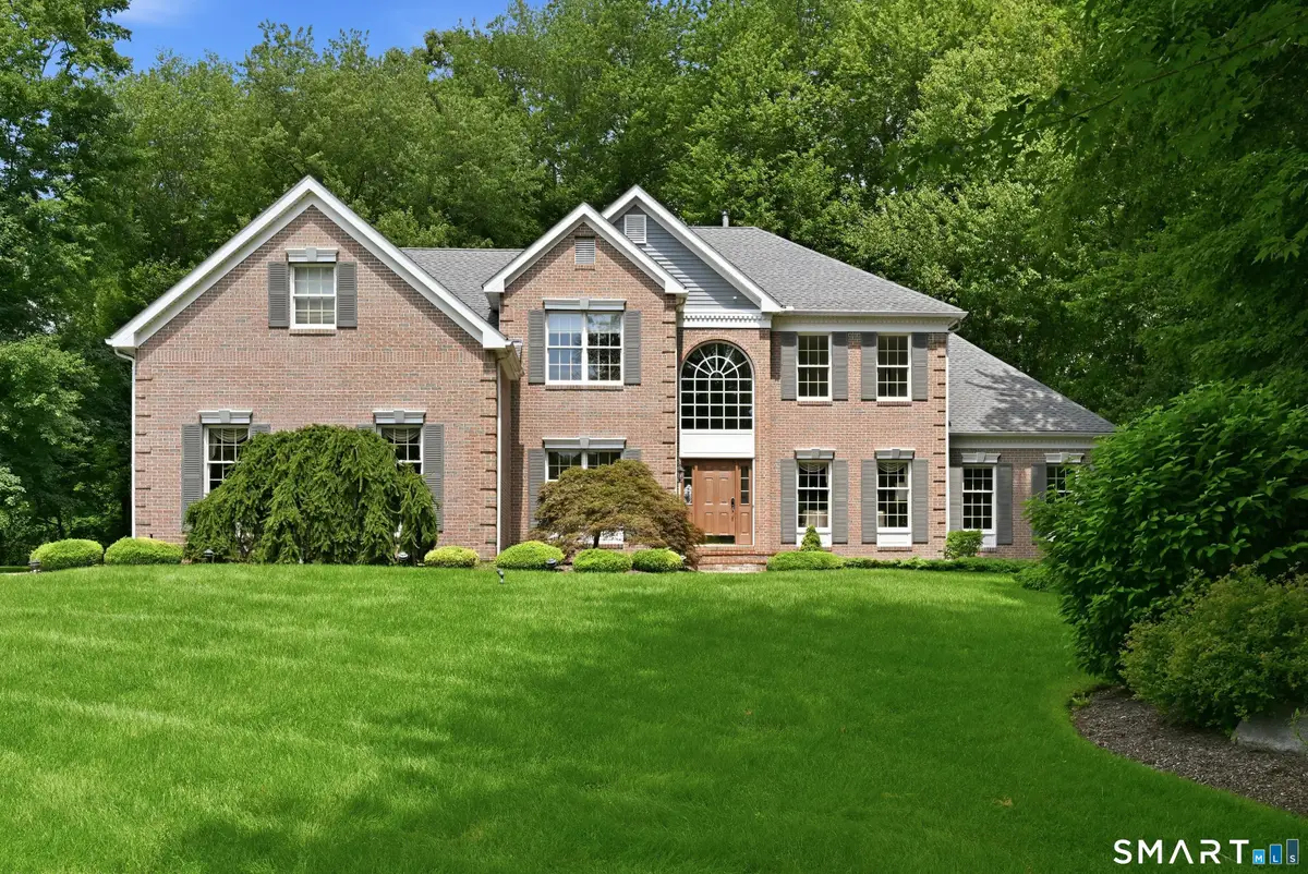 4 Whitewood Road, Newtown, CT 06470 - #1