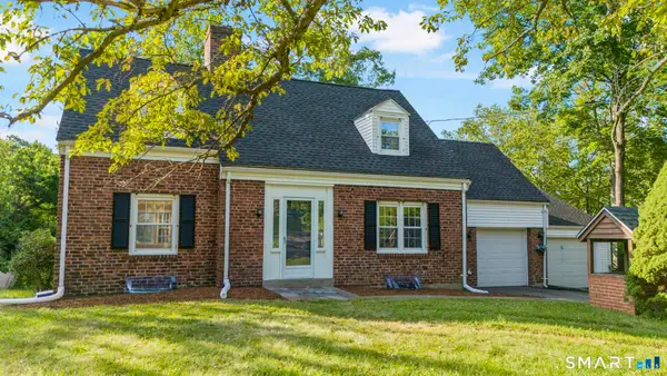 282 Tunxis Road, West Hartford, CT 06107