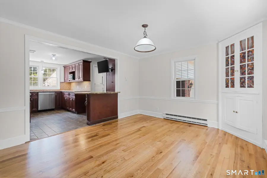 282 Tunxis Road, West Hartford, CT 06107 - #3