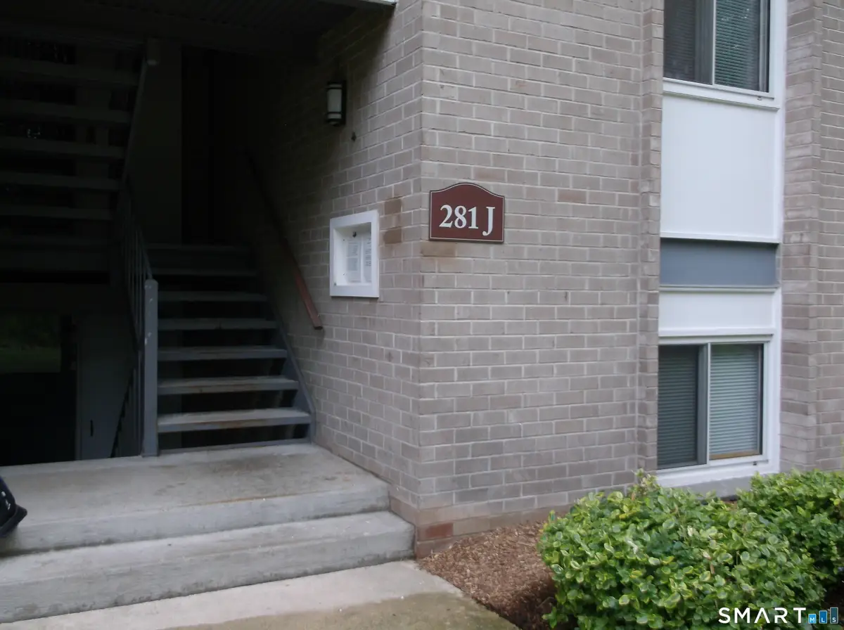 281 Gardner Avenue #J4, New London, CT 06320 - #1