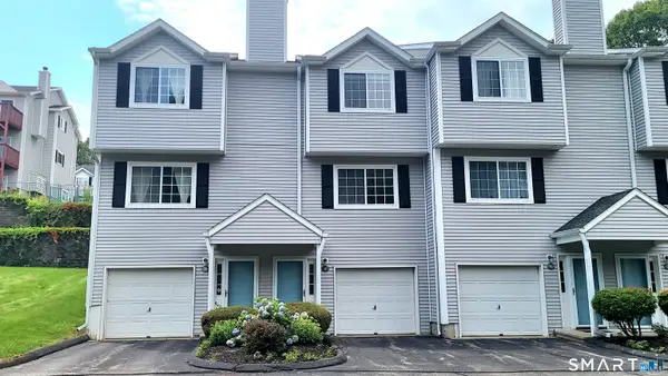 310 Boston Post Road #9, Waterford, CT 06385