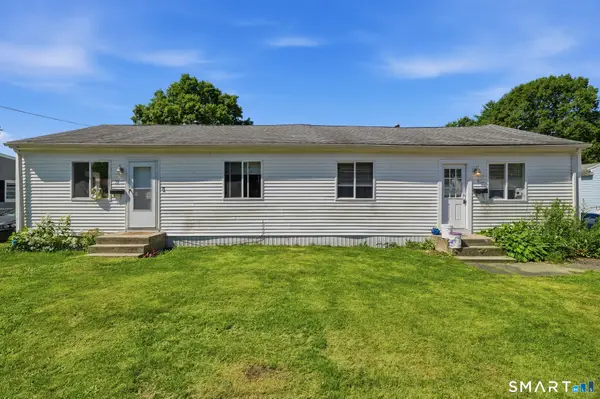 8 Midway Oval, Groton, CT 06340